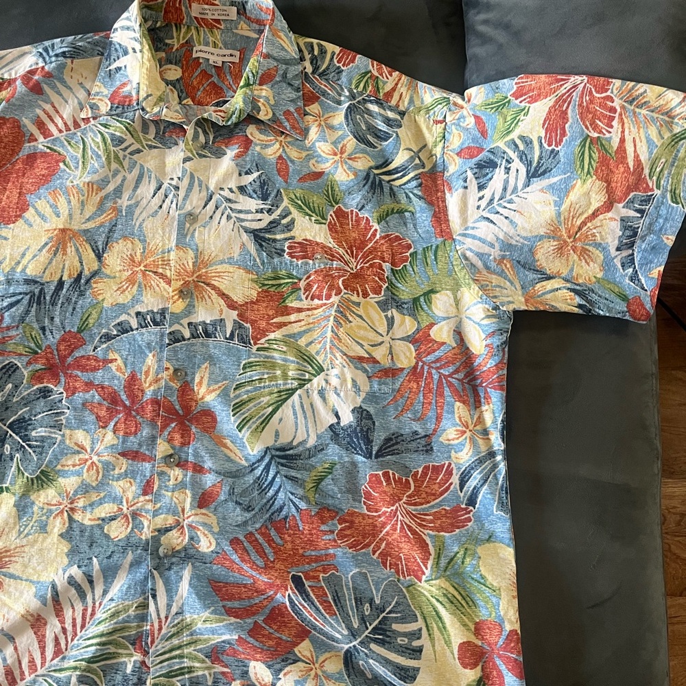 2 Pierre Cardin Hawaiian Print Button Down Shirts, Size XL.
